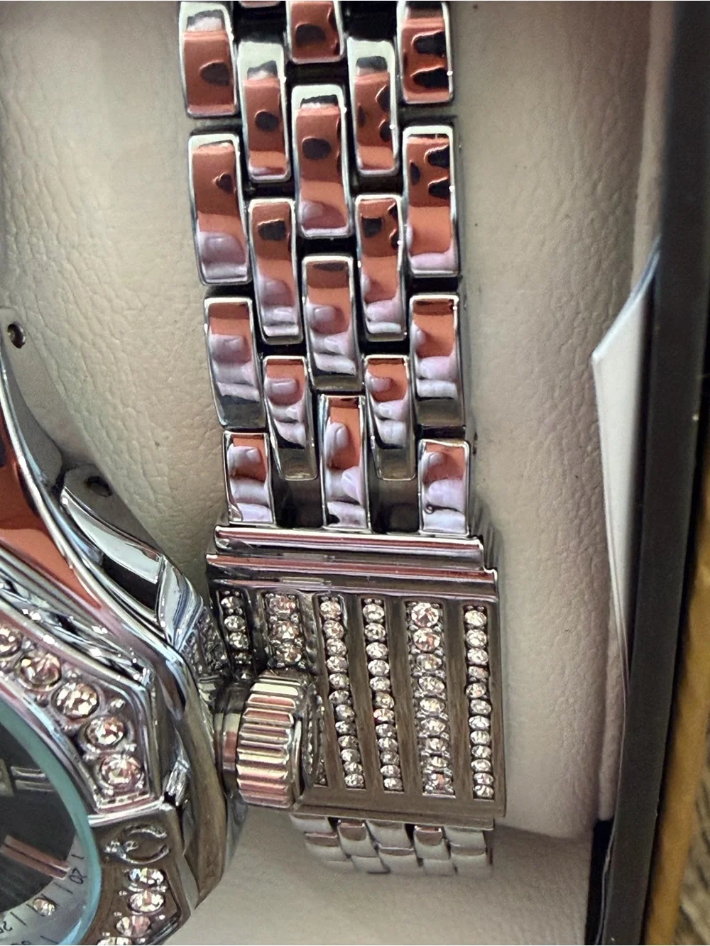 New! Elgin Crystal Bezel Men’s Watch 44mm + Matching Bracelet - NEW IN BOX!